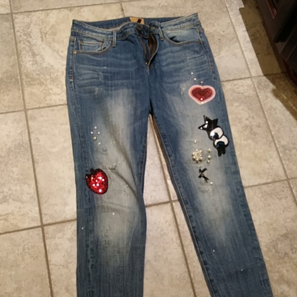 SALE**DRIFTWOOD JEANS CLASSIC FIT- 28 - Picture 1 of 8
